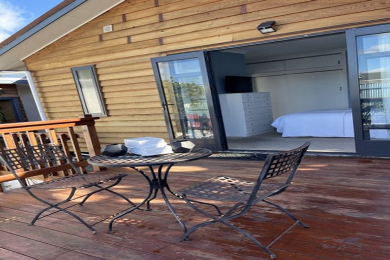 Photo of property in 55 Marine Parade, Paraparaumu Beach, Paraparaumu, 5032