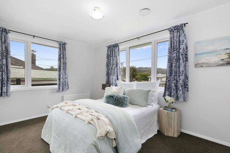 Photo of property in 4 Derwent Street, Wainuiomata, Lower Hutt, 5014