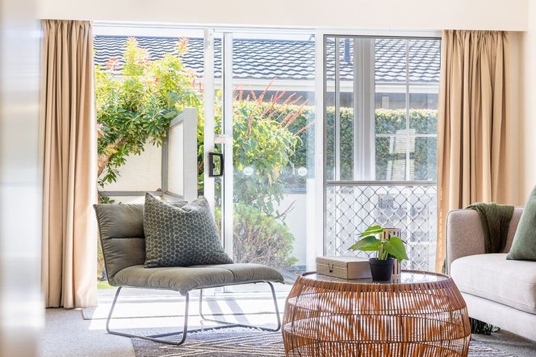 Photo of property in 34b Kapanui Road, Waikanae, 5036