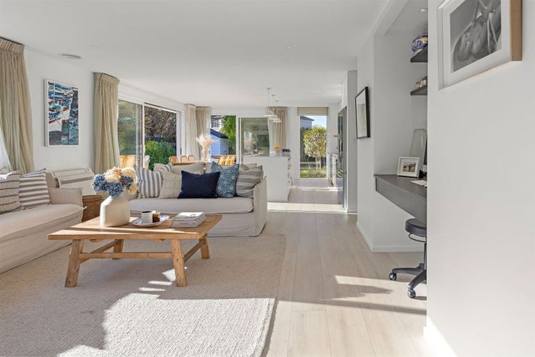 Photo of property in 24 Kenwyn Avenue, St Albans, Christchurch, 8052