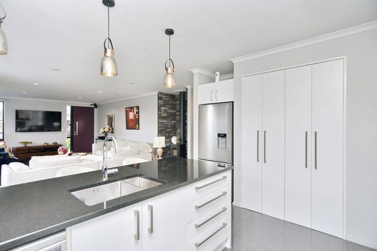 Photo of property in 5 Peak Crescent, Kaiapoi, 7630