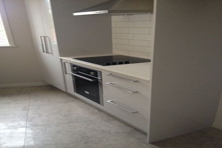 Photo of property in 6 Mill Grove, Riverhead, 0820