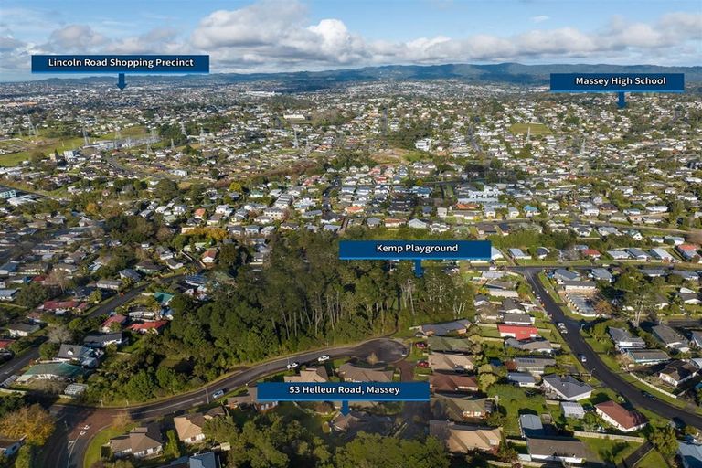 Photo of property in 53 Helleur Road, Massey, Auckland, 0614