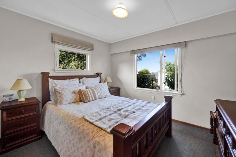 Photo of property in 242 Tawhiti Road, Hawera, 4672