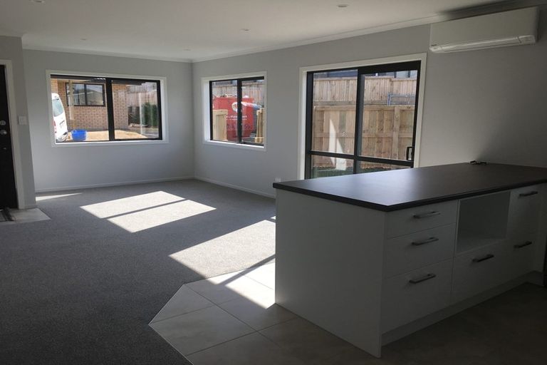 Photo of property in 21u2 Onukutara Place, Huntington, Hamilton, 3281