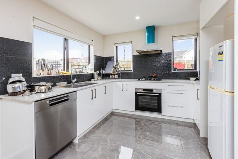 Photo of property in 37a Cornwall Road, Papatoetoe, Auckland, 2025