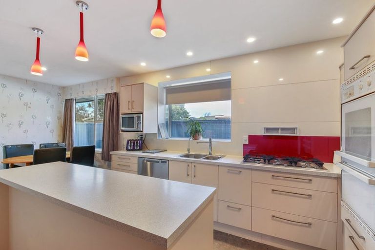 Photo of property in 66 Akaroa Street, Kaiapoi, 7630