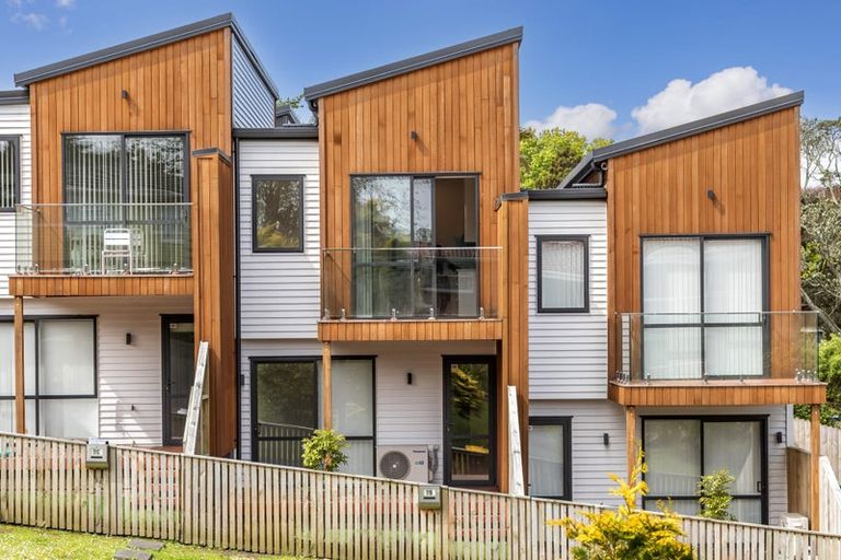 Photo of property in 51c Glendene Avenue, Glendene, Auckland, 0602