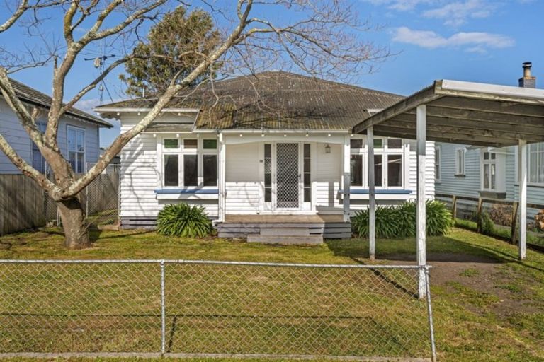 Photo of property in 12 Wellington Street, Te Hapara, Gisborne, 4010