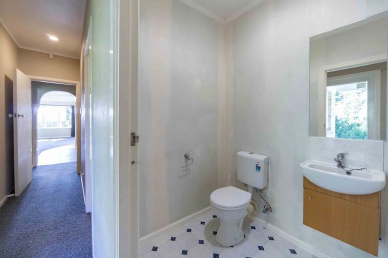 Photo of property in 52 Enderley Avenue, Enderley, Hamilton, 3214