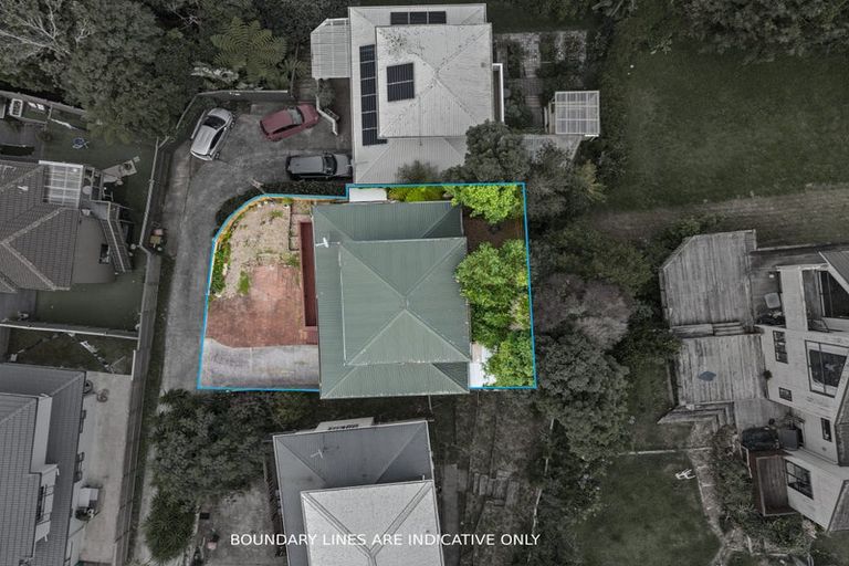 Photo of property in 2/10 Lyell Court, Clover Park, Auckland, 2019