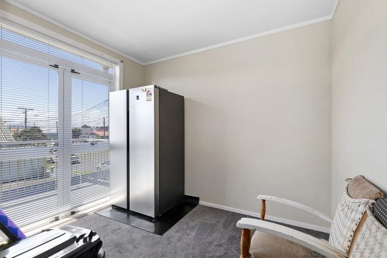 Photo of property in 1 Aurora Street, Petone, Lower Hutt, 5012