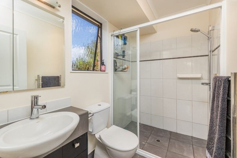Photo of property in 128 Montrose Road, Kerikeri, 0293