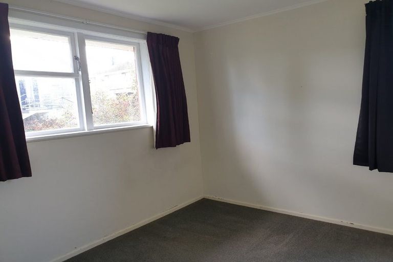 Photo of property in 3 Bellona Place, Cannons Creek, Porirua, 5024