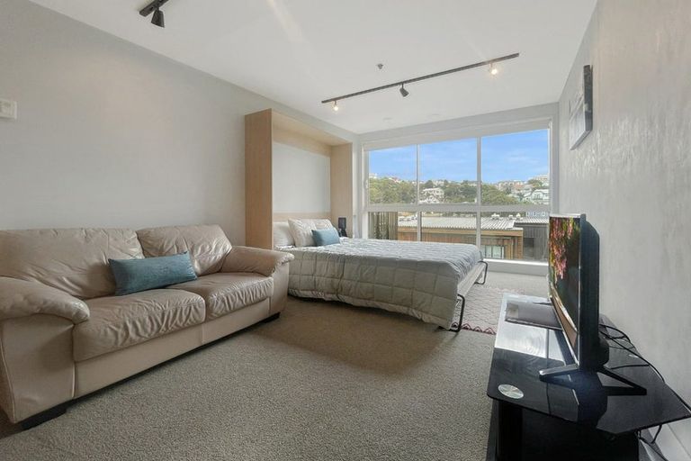 Photo of property in Vedado Apartments, 208/41u Hopper Street, Mount Cook, Wellington, 6011