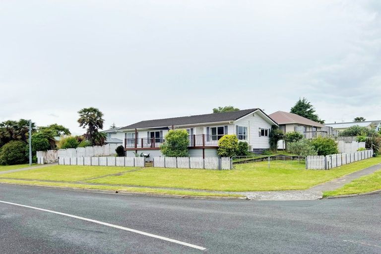 Photo of property in 49 Waipa Esplanade, Ngaruawahia, 3720