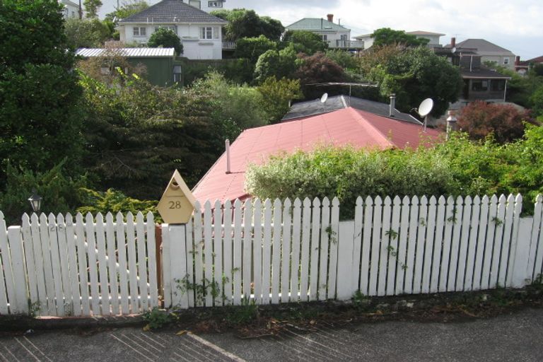 Photo of property in 130/28 Colonial Road, Birkenhead, Auckland, 0626