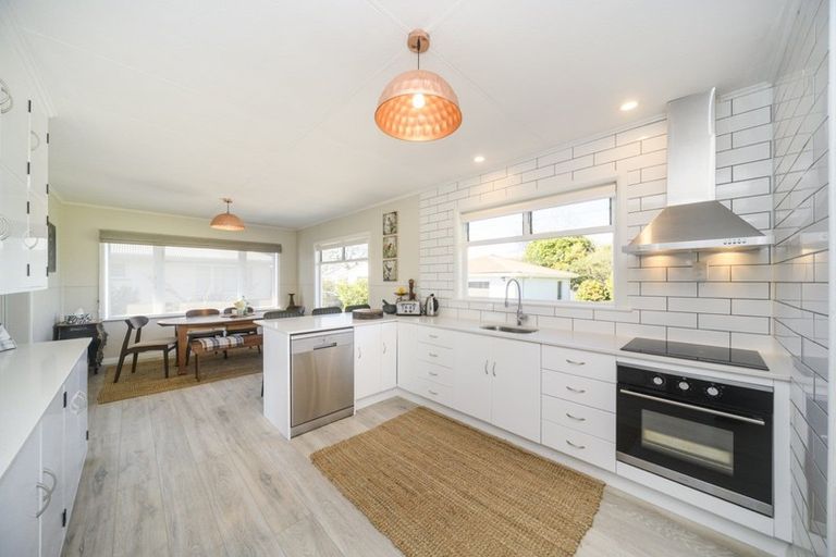 Photo of property in 57 Fairs Road, Milson, Palmerston North, 4414