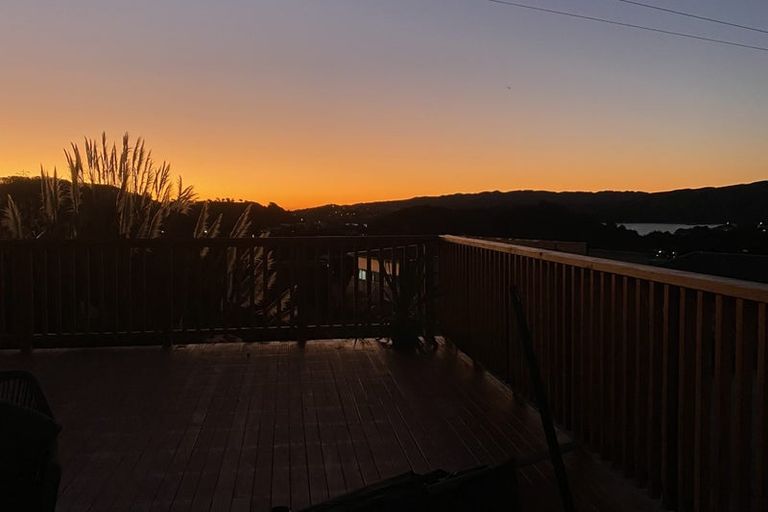 Photo of property in 11b Polestar Lane, Whitby, Porirua, 5024