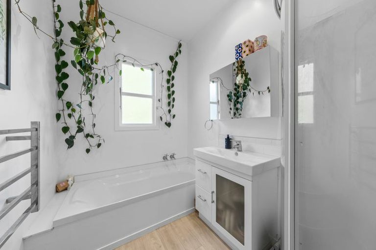 Photo of property in 26 Mill Road, Lower Vogeltown, New Plymouth, 4310