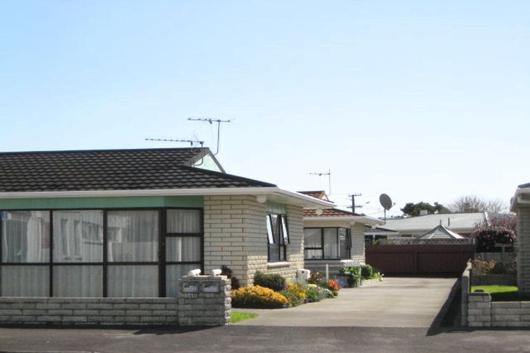 Photo of property in 34b Tukapa Street, Westown, New Plymouth, 4310