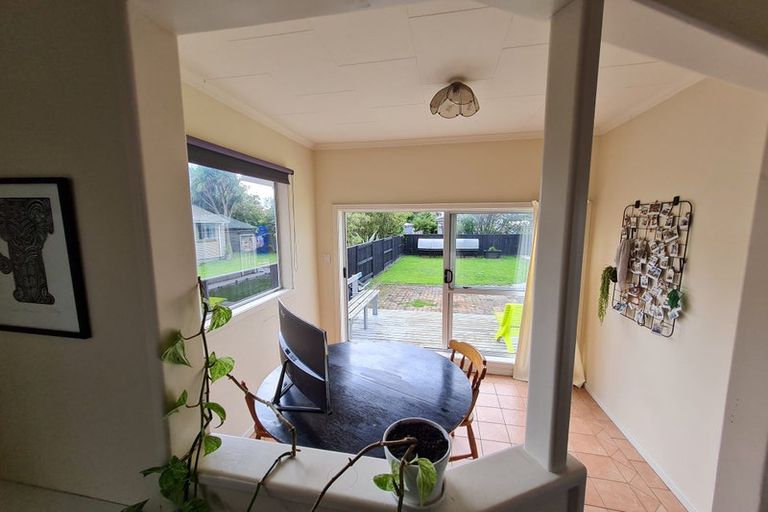 Photo of property in 47 Burns Avenue, Takaro, Palmerston North, 4412