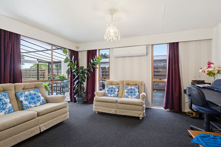 Photo of property in 103 Benmore Avenue, Cloverlea, Palmerston North, 4412