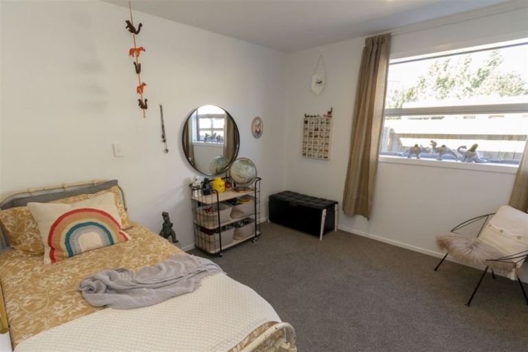 Photo of property in 33 Goodwood Close, Rangiora, 7400