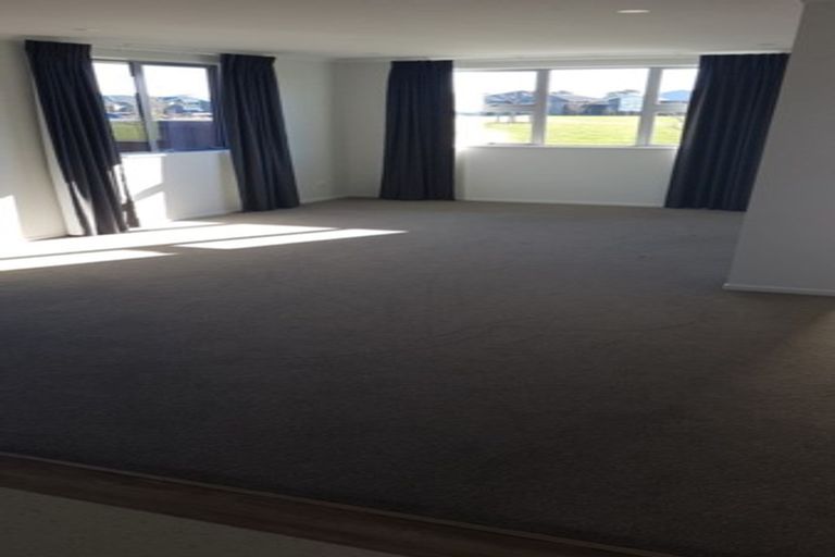 Photo of property in 16 Clanfield Way, Rolleston, 7615