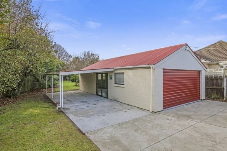 Photo of property in 34 Hillier Place, Spreydon, Christchurch, 8024