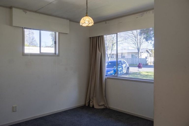 Photo of property in 71 Pandora Avenue, Sunnybrook, Rotorua, 3015