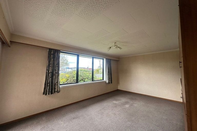 Photo of property in 84 Mackenzie Street, Winton, 9720