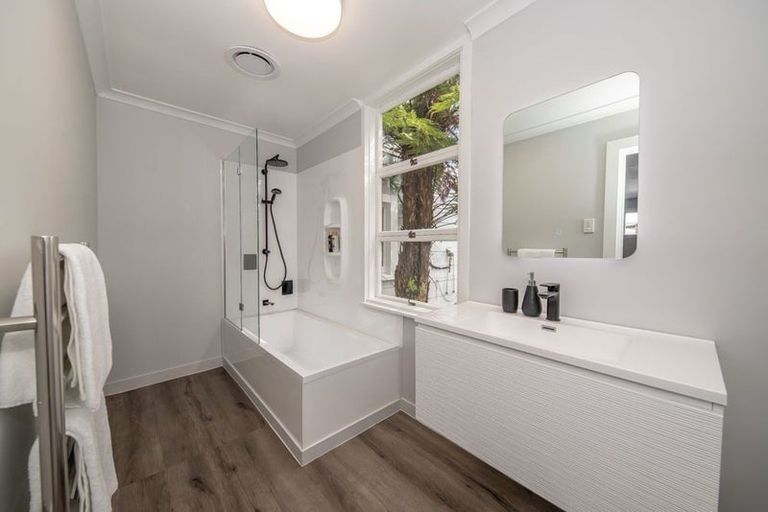 Photo of property in 12 Queen Street, Westport, 7825