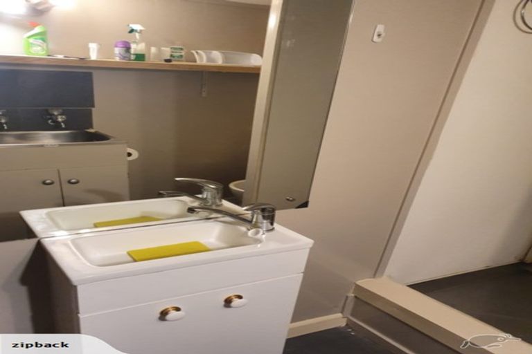 Photo of property in 92 Keegan Drive, Massey, Auckland, 0614