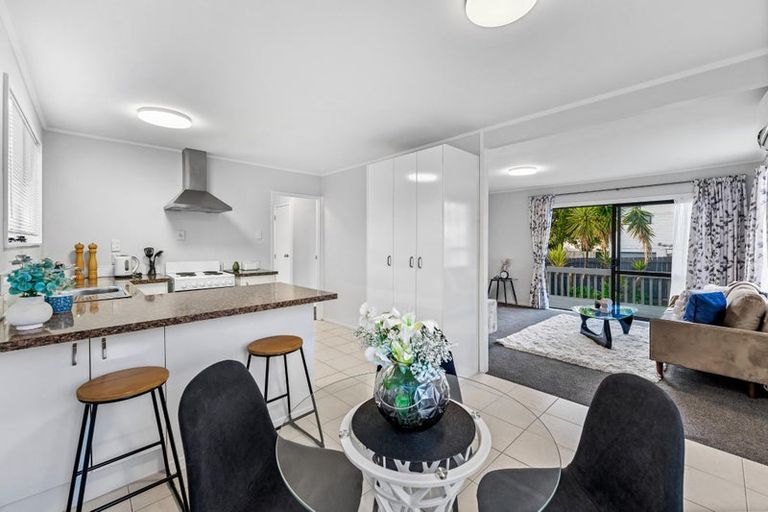 Photo of property in 1/36 Borich Road, Sunnyvale, Auckland, 0612