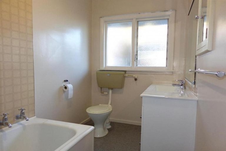 Photo of property in 2/458 Gloucester Street, Linwood, Christchurch, 8011