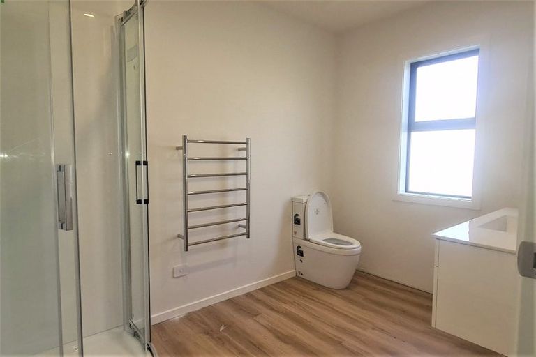 Photo of property in 21 Topsail Way, Whitby, Porirua, 5024