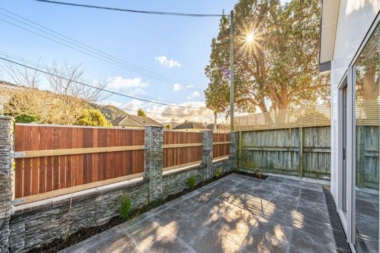 Photo of property in 56 Brentwood Street, Trentham, Upper Hutt, 5018