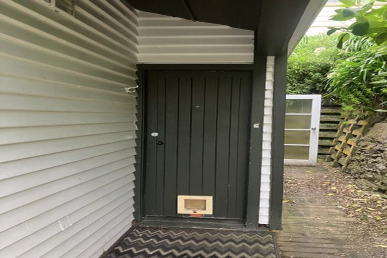 Photo of property in 3 Crieff Street, Northland, Wellington, 6012