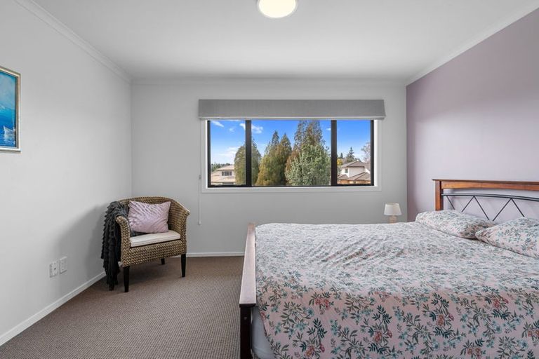 Photo of property in 16/64 Kawaha Point Road, Kawaha Point, Rotorua, 3010