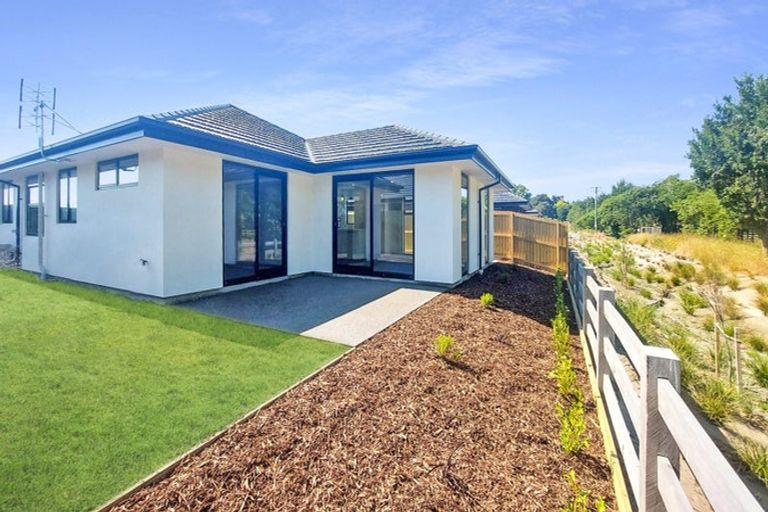 Photo of property in 48 Pitcaithly Street, Halswell, Christchurch, 8025