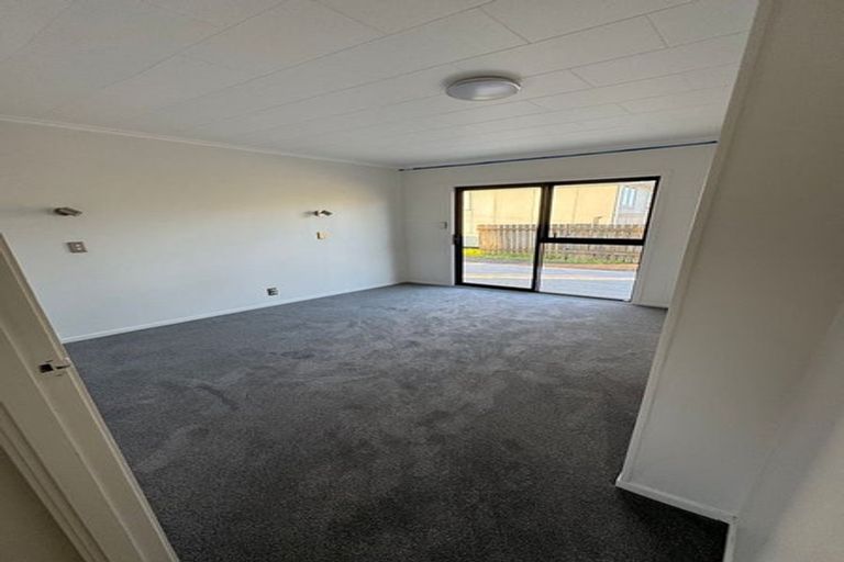 Photo of property in 1/43 Ladies Mile, Manly, Whangaparaoa, 0930