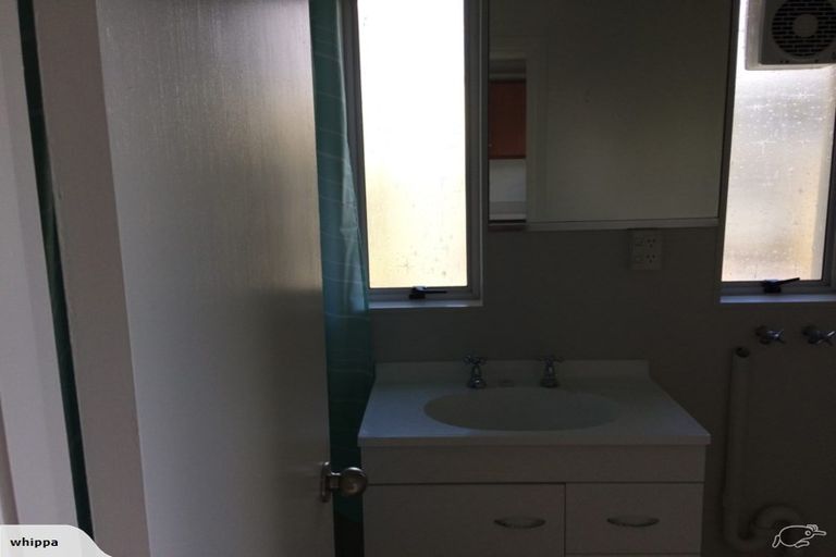 Photo of property in 2/8 Lane Street, Woolston, Christchurch, 8023
