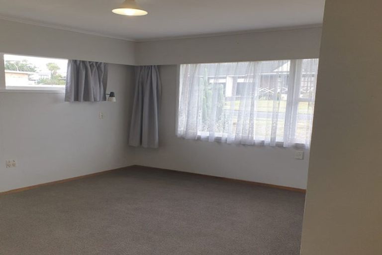Photo of property in 4 Meachen Terrace, Waiuku, 2123
