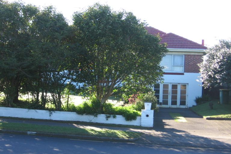 Photo of property in 1/9 Cambridge Terrace, Papatoetoe, Auckland, 2025