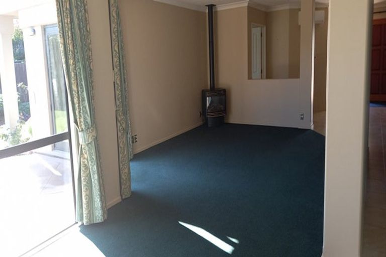 Photo of property in 68a Trafford Street, Harewood, Christchurch, 8051