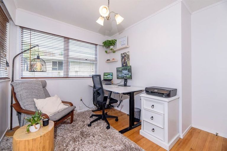 Photo of property in 4 Infidel Place, Torbay, Auckland, 0630