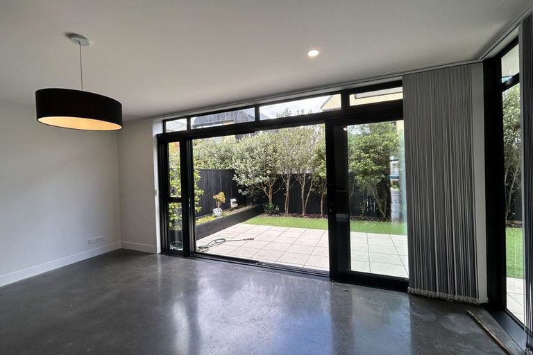 Photo of property in 8 Nevill Road, Hobsonville, Auckland, 0616