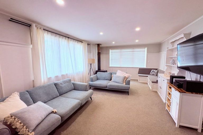 Photo of property in 10 King Street, Wairoa, 4108