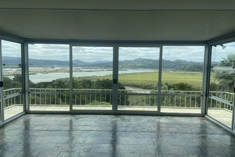 Photo of property in 54 George Point Road, Onerahi, Whangarei, 0110